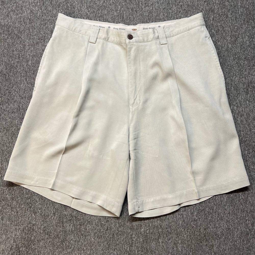 Tommy Bahama Relax Mens 36 Pleated Silk Shorts Beige Khaki 100% Silk Luxury